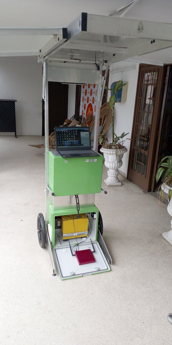 AREDRwanda's tweet photo. Finally, helping our partner in #ivorycoast to deploy our kiosk in 6 district. #westafrica will definitely be one of our biggest market. #innovation #entrepreneurmotivation #digitaltransformation #sustainability https://t.co/ID4cGKx1ni