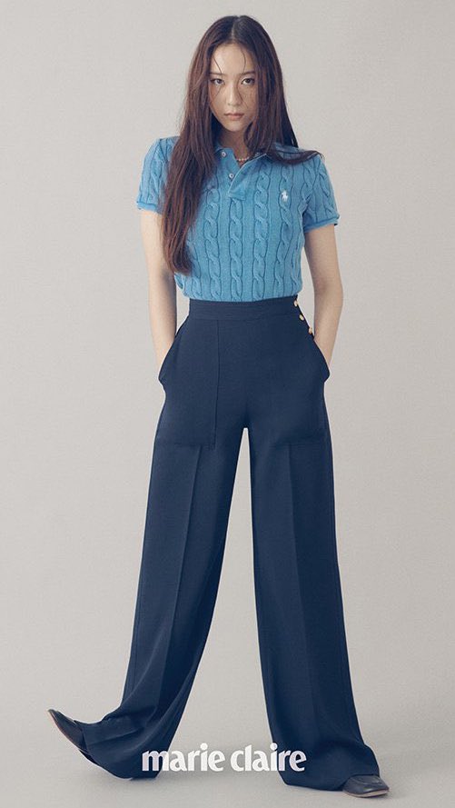 altvalorasoo's tweet photo. girls don’t want boys, they want krystal https://t.co/vSWnd8xI3R