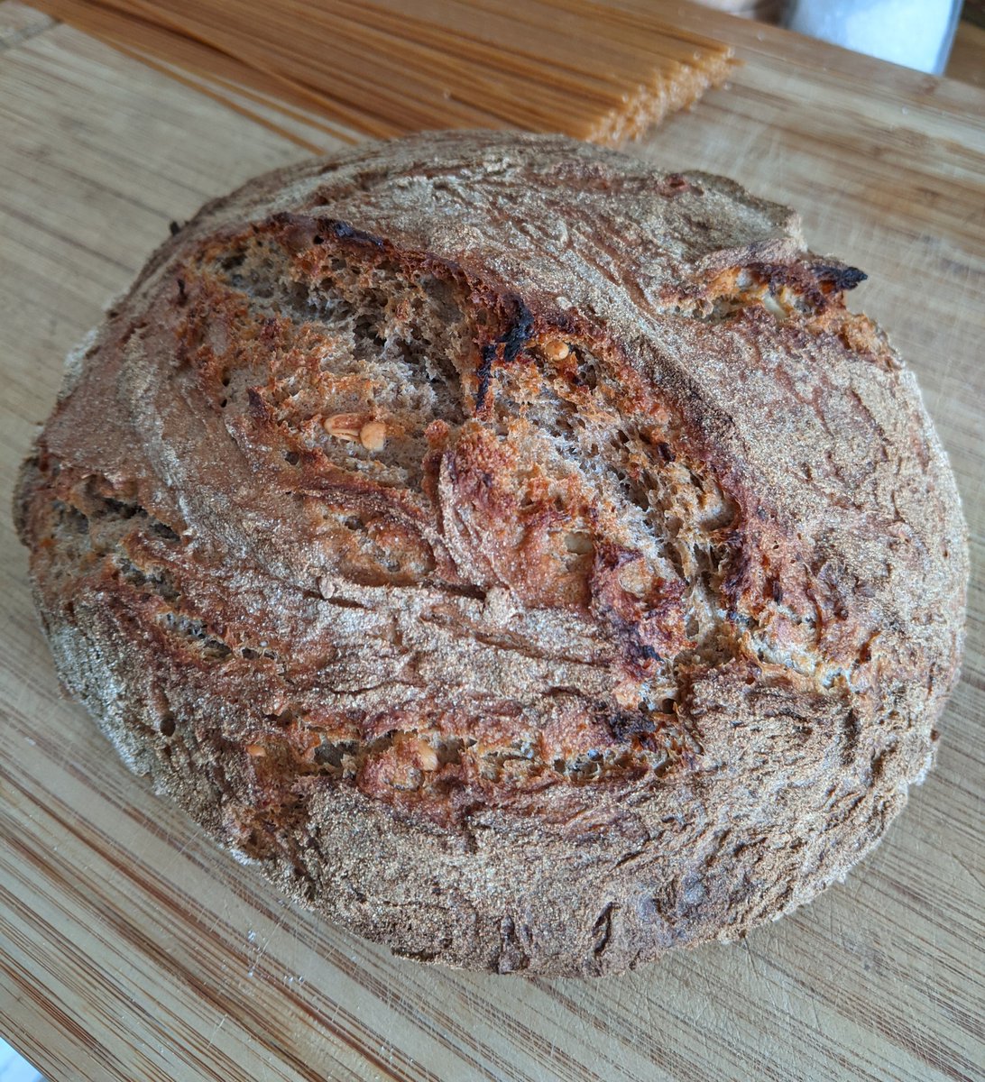 stetro's tweet photo. Lockdown activity achievement #3 #baking #sauerteig #lockdownactivity https://t.co/6oN3zMCNlj