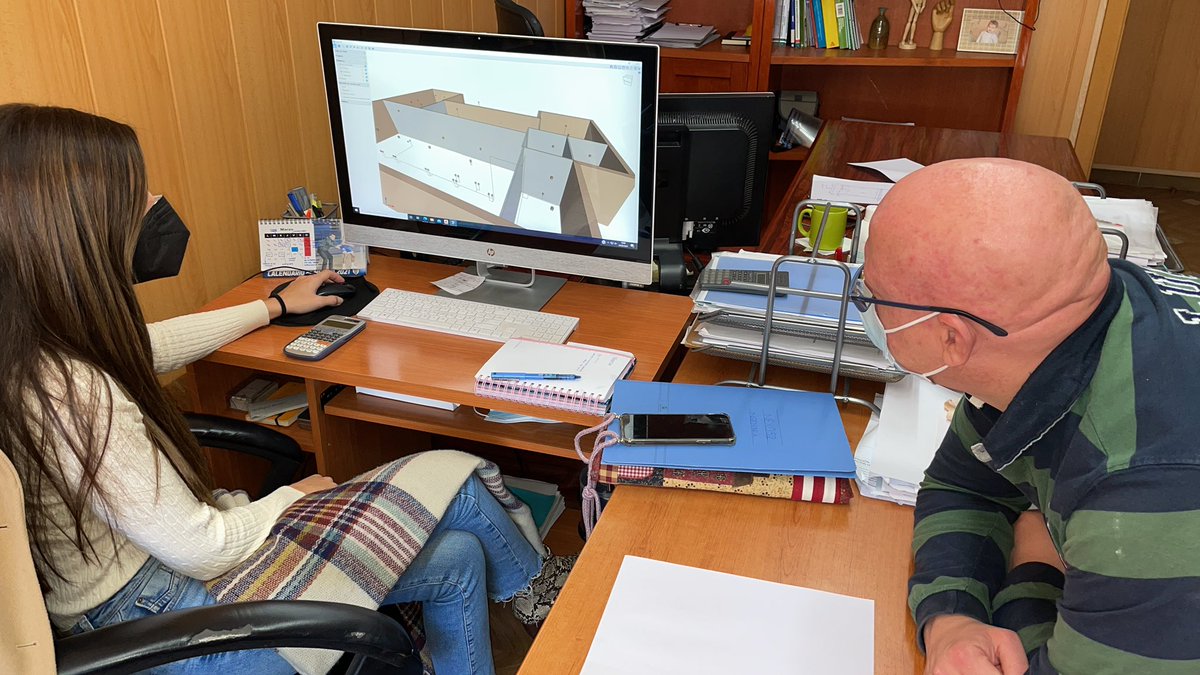 nexo52's tweet photo. Preparando el proyecto eléctrico de nuestro nuevo local... @ArqBou @marcoarq80 @bebebarrio @CarolinaLobatoZ #BIM #Melilla #Arquitectura #Ingenieria #Proximamente https://t.co/bQjrRZ4vLD