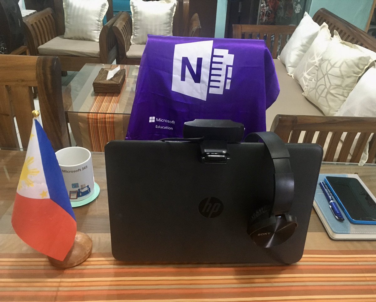 SirMyk23's tweet photo. @MicrosoftEDU E2 Singapore (2018) X #E2Everywhere (2021) #MicrosoftEDU #MIEExpert #OneNoteAvenger #Philippines 🇵🇭🇵🇭🇵🇭 https://t.co/jQ3vVrQTJw