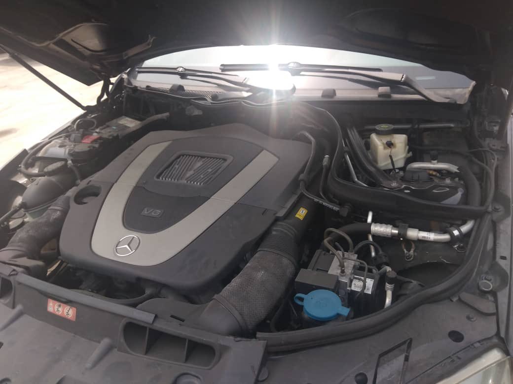 OrcbLimited's tweet image. Mercedes-Benz C300, 2010 model Tokunbo, price: 4.2m but negotiable, if interested call 08180910184