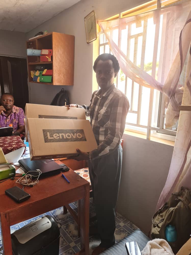 sierraleonesch1's tweet image. Thanks to @wacsi and @TechsoupWA for the hardware donation to us, they also donated software and professional email addresses. We received two laptops from them to enhance our work. We are grateful for such gesture. #Techfordevelopment #Betterdaysahead