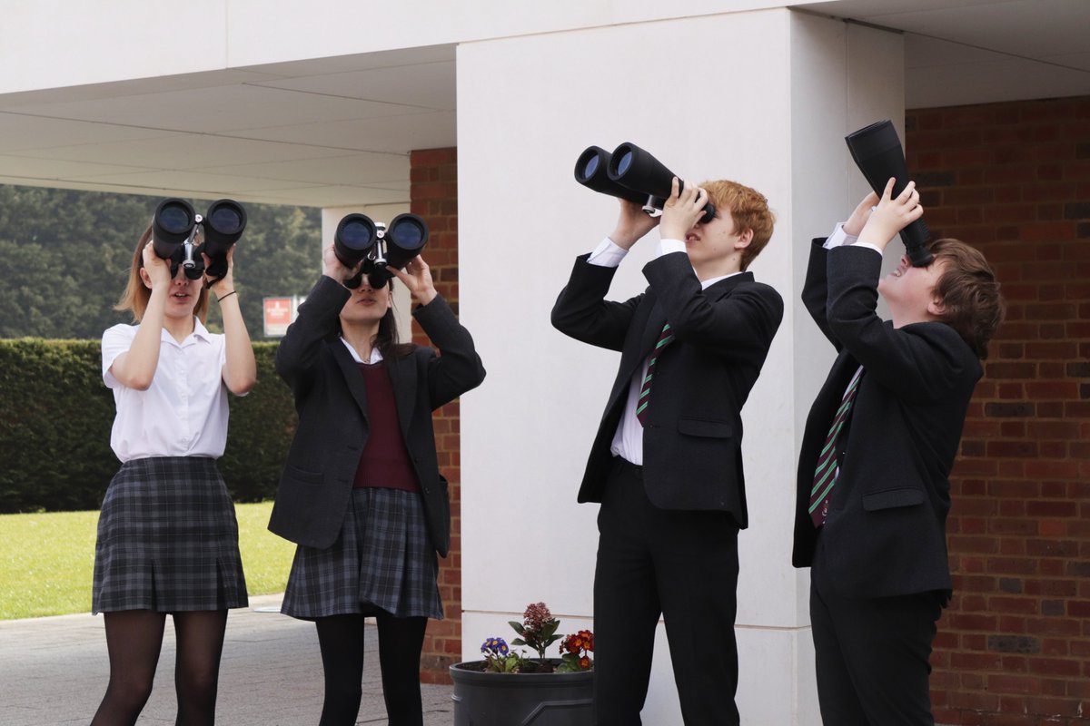 kentcollegeuk's tweet photo. Astronomy Clubs latest piece of kit has arrived and members were eager to see the range these binoculars have. 
Those in the Kent region should be able to spot the International Space Station at 8:08pm this evening, due West at 10 degrees in height. #kentcollege #astronomy https://t.co/tlunhXGPJX