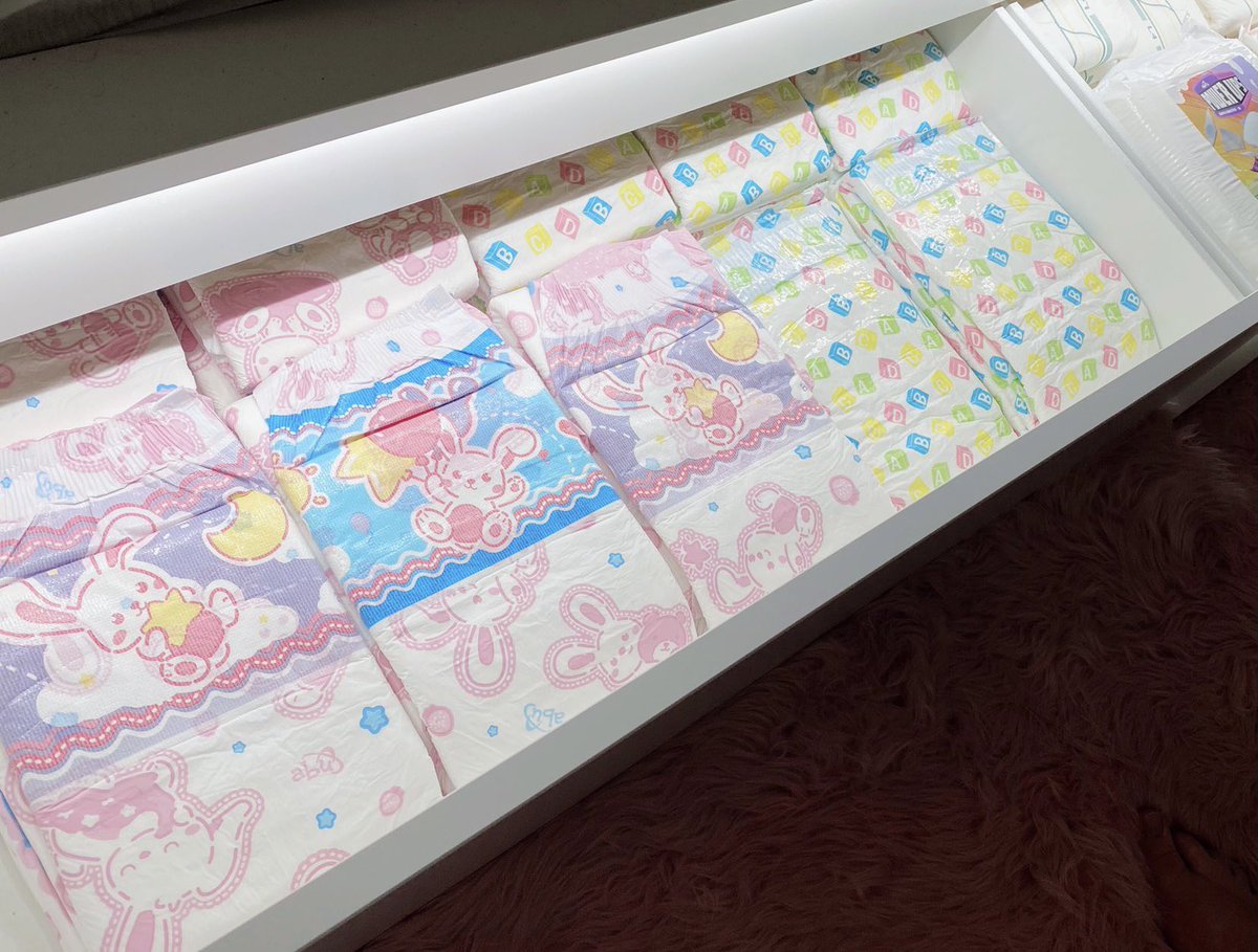 2,000 follower giveaway!!!
First prize gets a $50 ABU gift code
Second prize gets a $30 ABU gift code

To enter:
1: Must be following
2: Like AND Retweet this post
3 (Optional): Reply below with your favorite abdl related memory for a bonus entry!

Winners chosen April 4th!