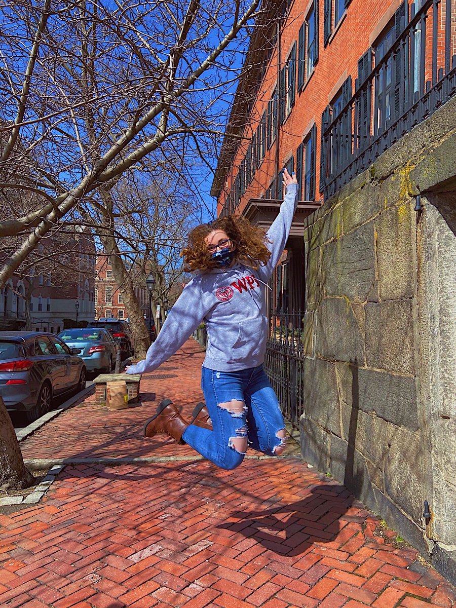 alphagam_wpi's tweet photo. Hello Spring 💞 so excited for this beautiful weather and the start of a new term #alphagam #wpi #hellospring https://t.co/RcjFEvRCmQ