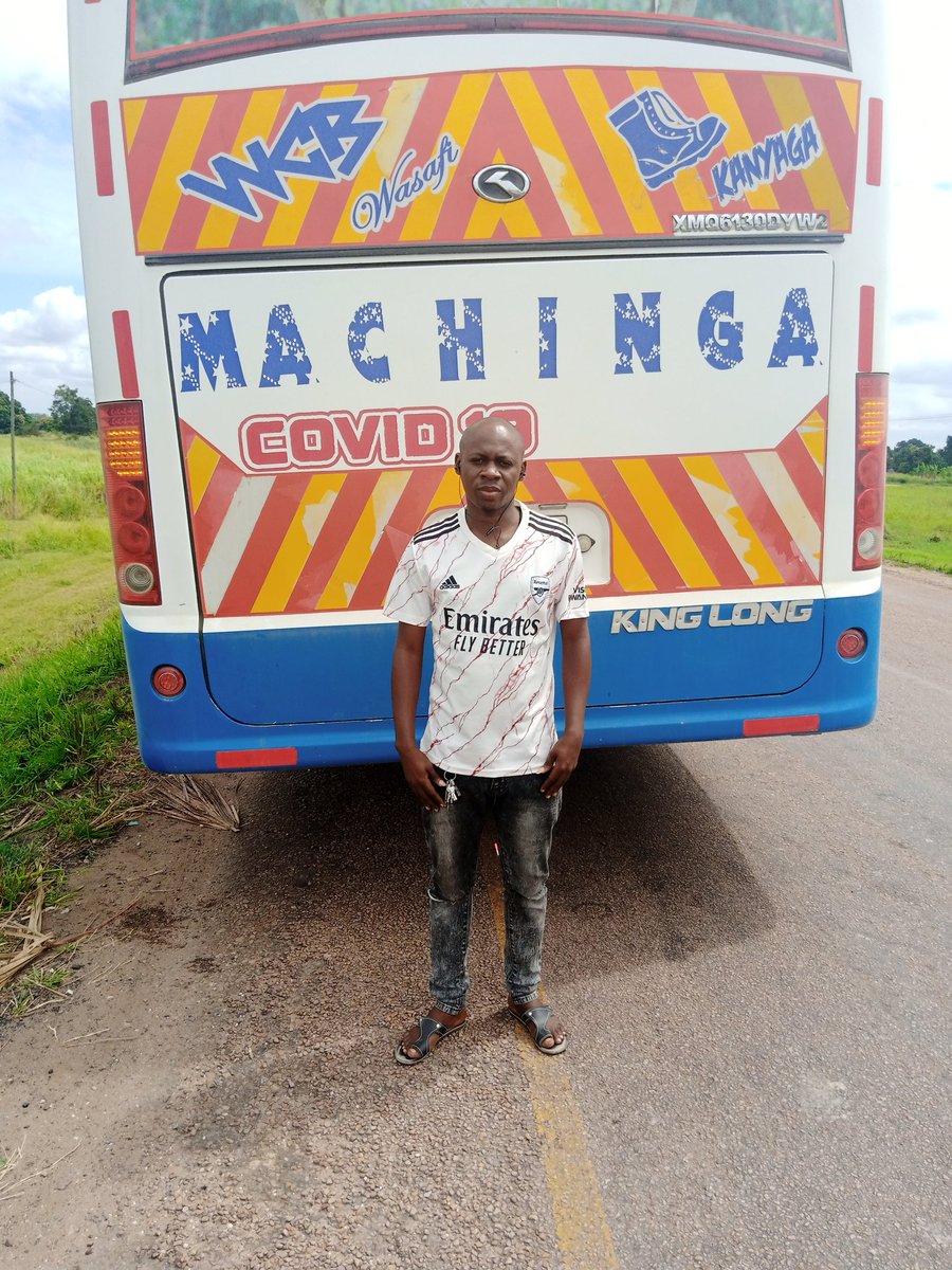 idimbwanaa's tweet photo. Mashine ya kusini! #Vanu #mwanda https://t.co/1o8H7FV4aj