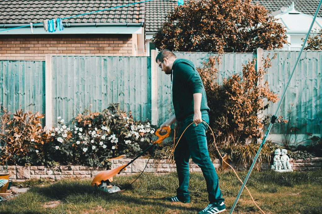 BubsJournal's tweet photo. Are you ready to start yard work again?

What about it at https://t.co/vMShd6tgd5

#yardwork #spring #covid #home #positive #journaltherapy #journalingfortherapy #writingtherapy #thoughtsandfeelings #writingastherapyjournal #loveyourself #mindsetmatters 
photo by Lisa Fotios https://t.co/Gc3U6yfJWh