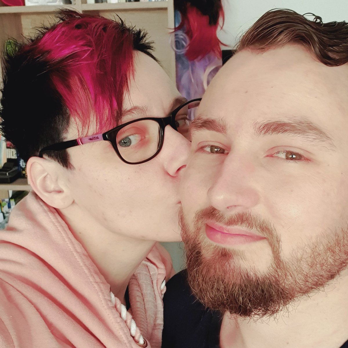 ThisBumble (@gaming_bumble) on Twitter photo 