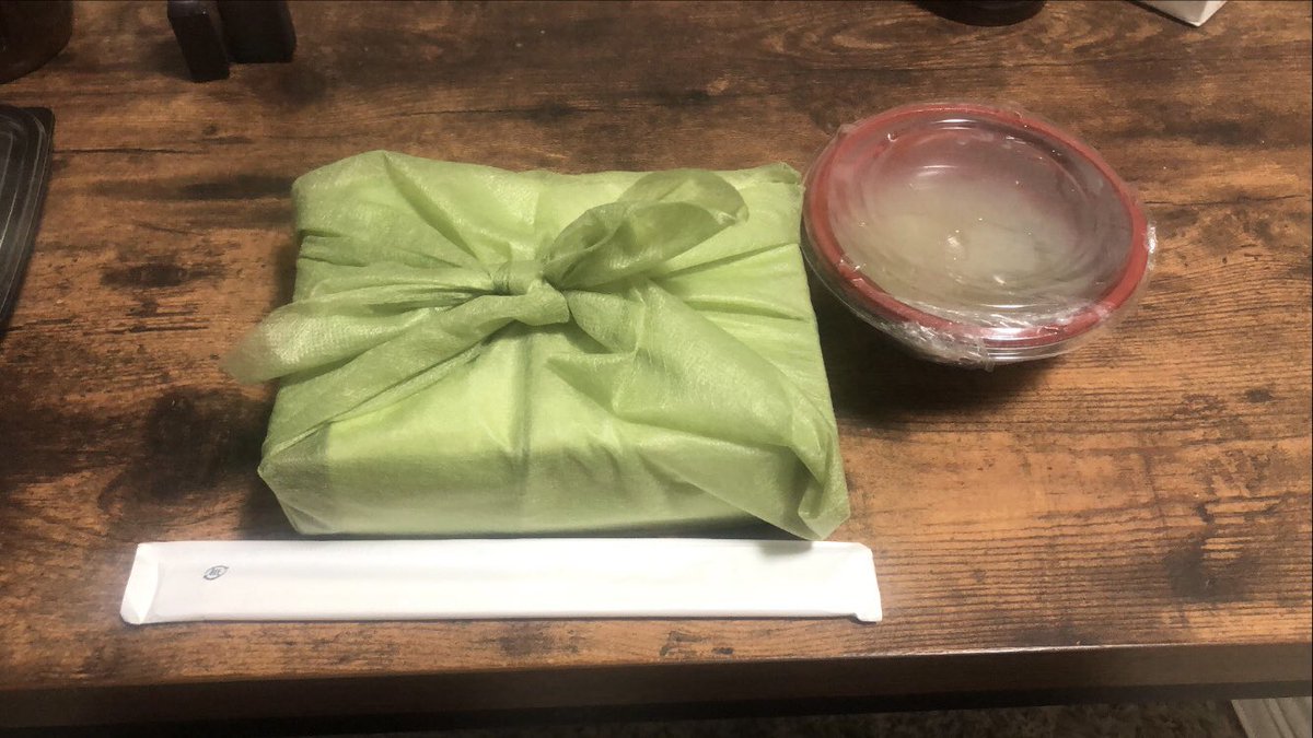 kyscheef's tweet photo. 今日の晩ご飯は6000円の鰻重🤤 https://t.co/lqTM58uCbV