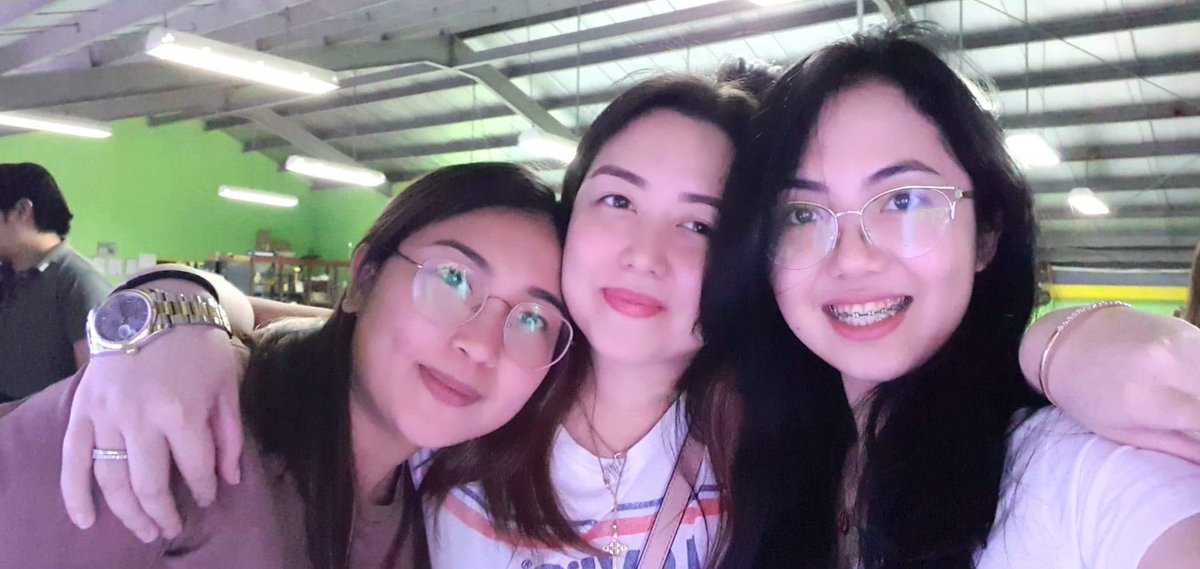 mavielaaa's tweet photo. You ever stopped and thought, “Wow, I prayed for this. It’s here. It’s happening.” From Pretty Clinical Clerks to Pretty PGI’s to Pretty Residents. We’re finally here! 💗 @riveratrix @ChuckVersusMe https://t.co/5gnwO3TicW