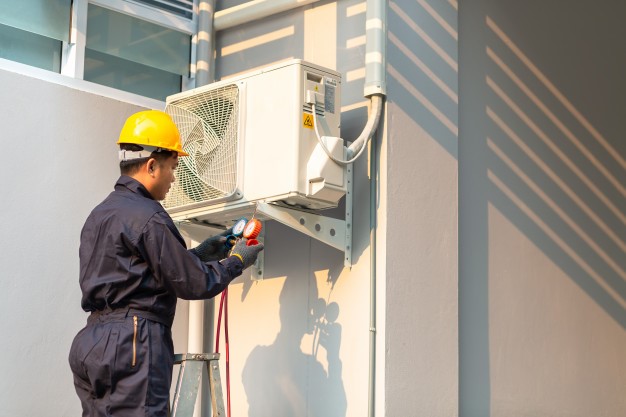 optsy's tweet photo. Now that it’s spring, that means service calls for air conditioning units are through the roof! If your HVAC business is booming and you just can’t keep up, we can show you how to optimize your services with our software! #Optsy #OptsySoftware https://t.co/c62ODASjjT