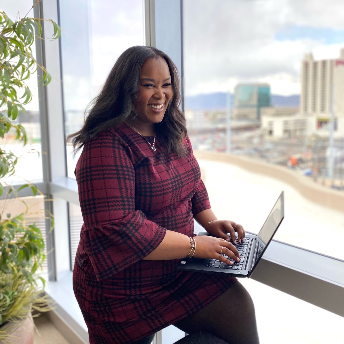 TheLVMillennial's tweet photo. Hey Twitter - I’ve been holding out that I’ve accepted a new position with @CityOfLasVegas . They say you get what you give so, #LasVegas I’m giving you my heart. Let’s do some impactful work. 💛✨ More to Come... https://t.co/k0Tcw1tLlq