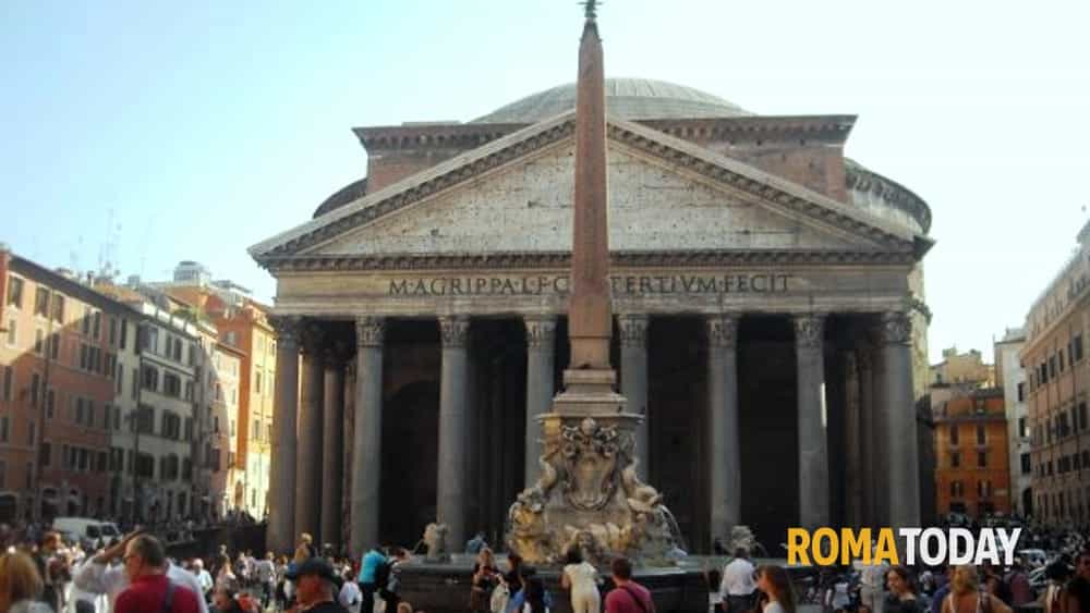 romatoday's tweet image. Gli imprenditori bocciano Roma: "Città abbandonata e senza prospettive" dlvr.it/RwGnQW