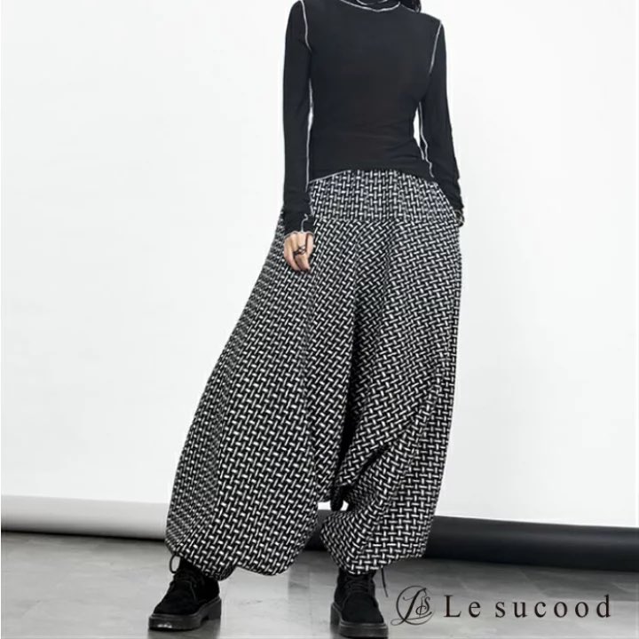 le_sucood's tweet photo. バルーンワイドパンツ

https://t.co/12q4tTd3nw

#グレンチェック　#バルーンパンツ https://t.co/BsqMr5T9VA