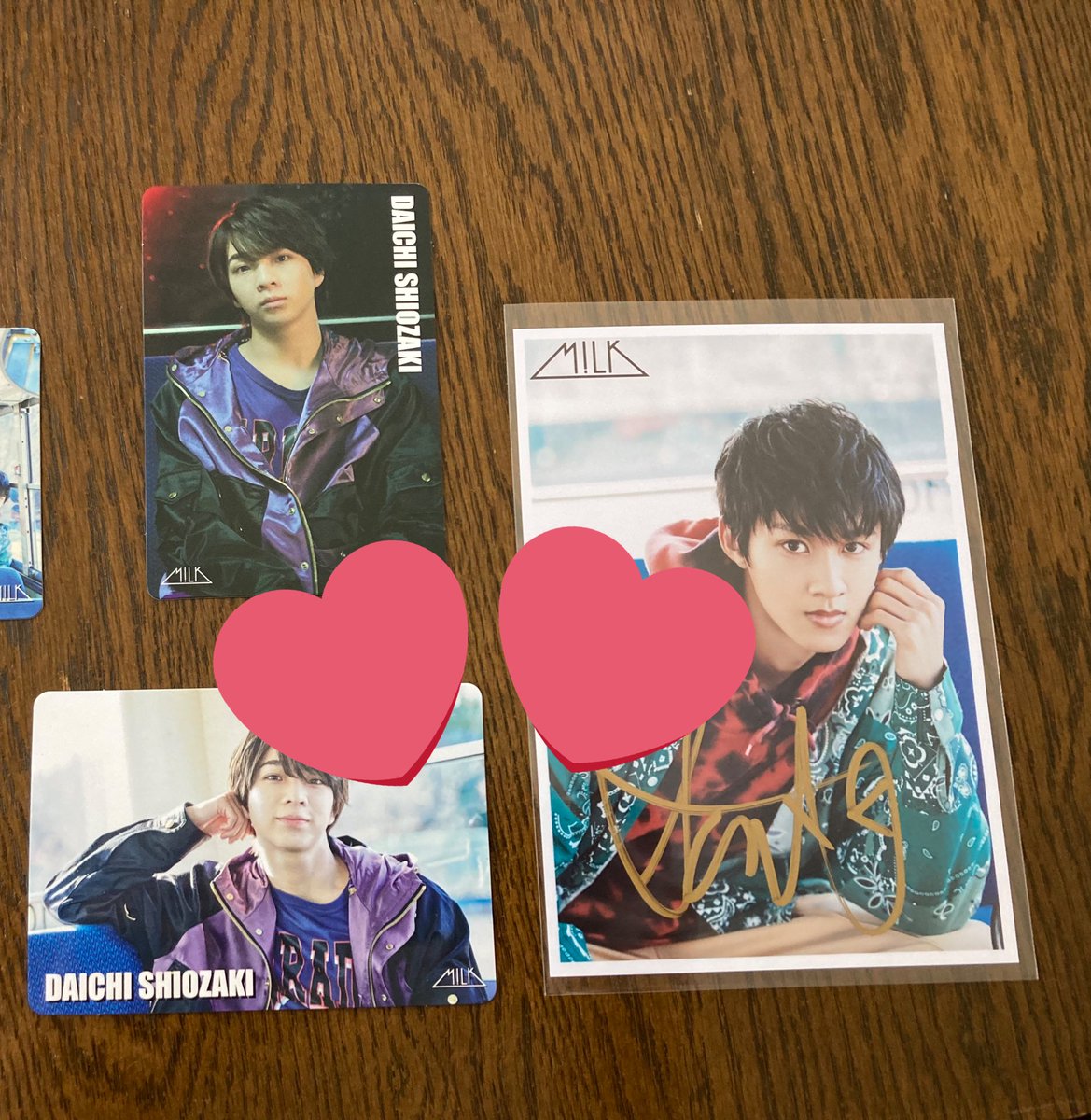 1215o_o's tweet photo. M!LK energy トレカ 生写真 交換

トレカ
譲 塩﨑太智
求 吉田仁人 (横)

生写真
譲 曽野舜太
求 吉田仁人

郵送でのお取引希望です。
DM、リプライお待ちしております。 https://t.co/KtgXcC3yKK