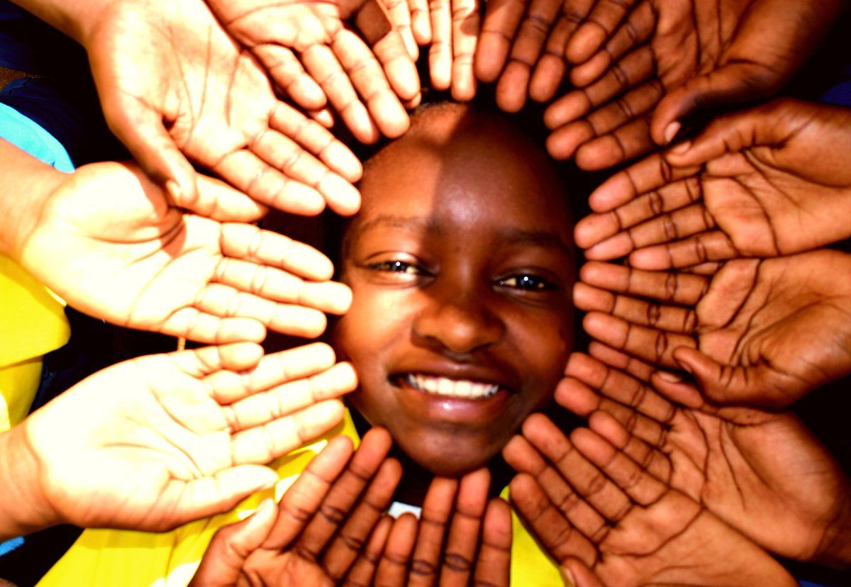 Amref_Kenya's tweet photo. The human race was created to engage and interact...we were created for the community but #COVID19 has robbed children of this. Let’s keep them safe.

Join the #CleanHands4BrighterFuture campaign today via: https://t.co/inajXwOISS @NdiranguWanjuki @martinmuchangi @USAID @UNICEF https://t.co/ZCKdeBir2m