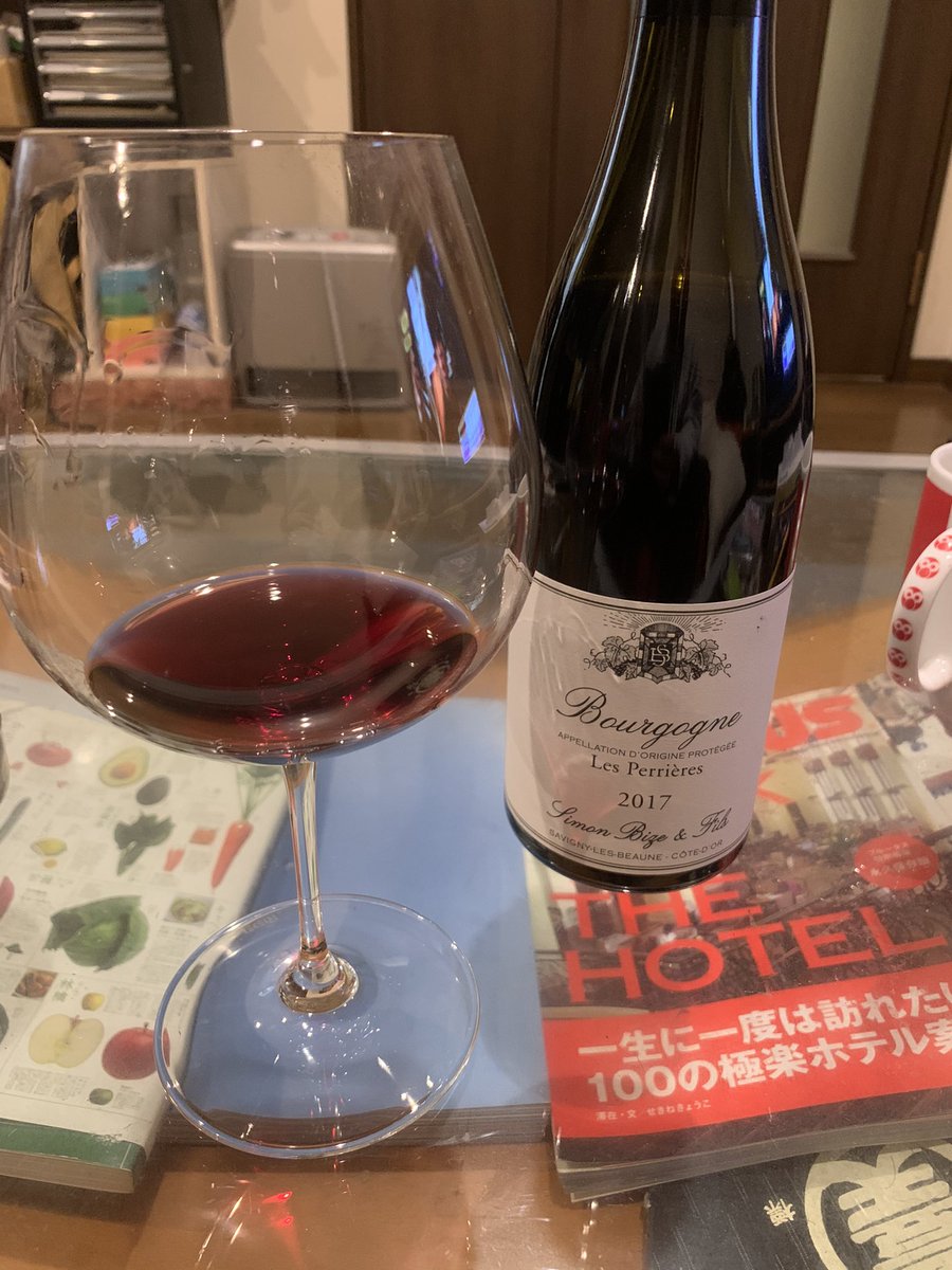 toshibou0509m's tweet photo. ちょっと高い味するなぁと思ったら割と高かったwww。ストックから出すとこれが結構ある(^^)。 #SimonBize https://t.co/0iyjB1s8xr