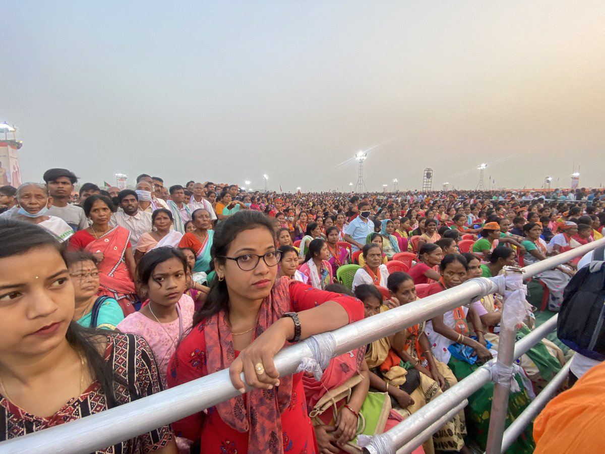 payalmehta100's tweet image. Crowds at PM @narendramodi rally