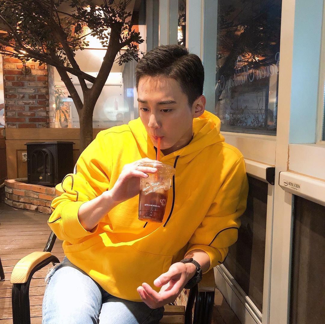 시발.. 얼굴 극락간다