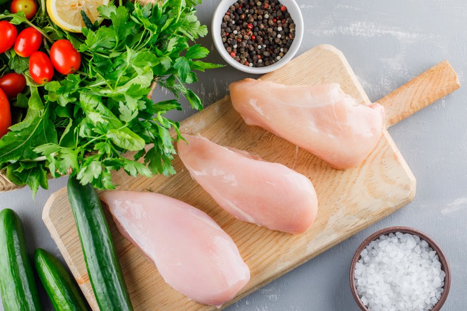CarnesBilbao's tweet photo. Este #producto es importado y tiene un gran #sabor, es de bajo contenido graso. alto en #proteínas y de mucho contenido cárnico, es un producto ideal para #preparar en poco tiempo sin marinar, va lista para #sazonar y #cocinar. #Pechugadepollo #carne https://t.co/KoWcOfTvqB https://t.co/aGCHWbht84