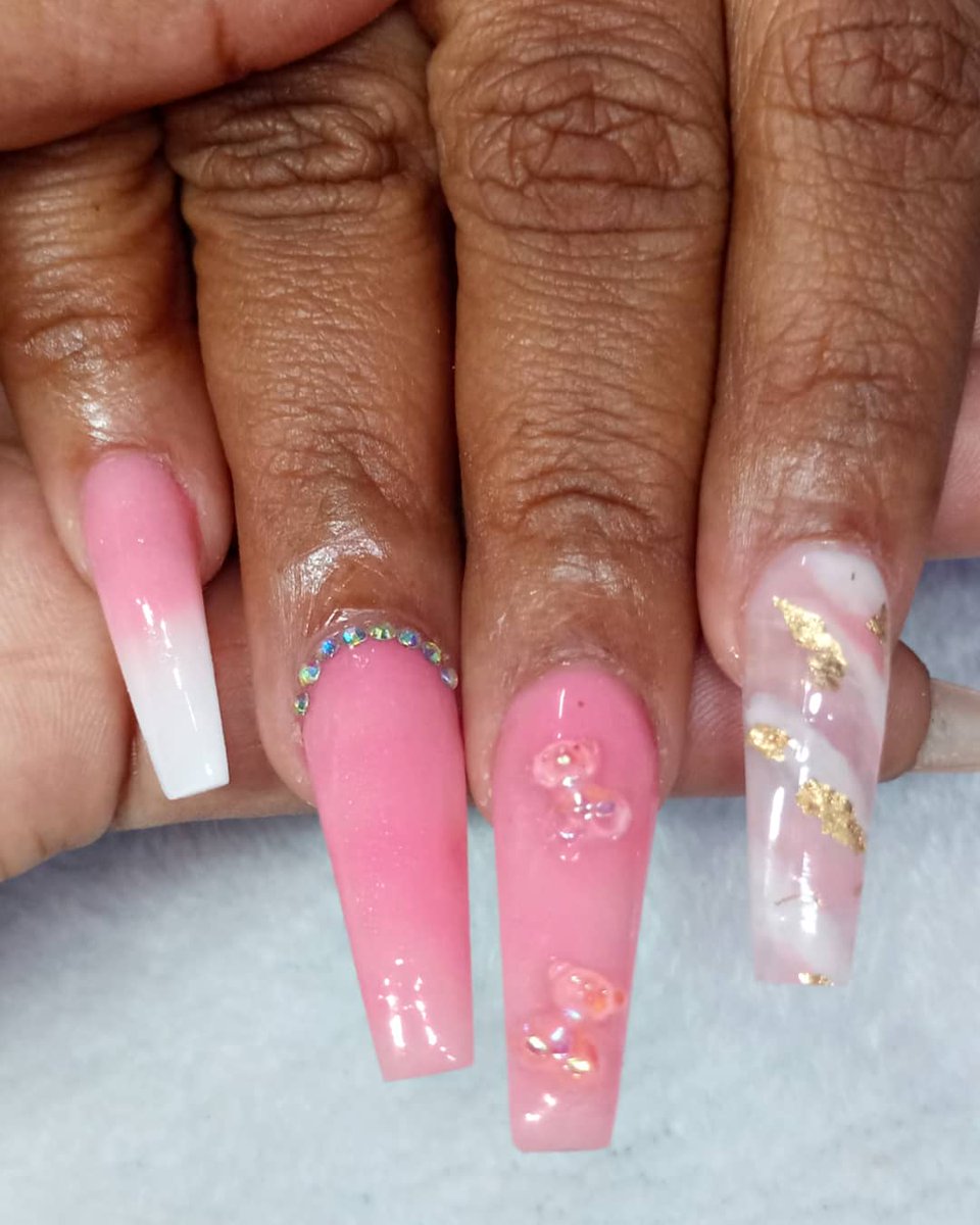 Sagi_Nae's tweet photo. All Acrylic Set
Appointments Available Call or WhatsApp and Book Today 724-7717
#3dnaildecorations #accentnails #allaacrylic #ombrefrenchnails #rhinestonenails #beautybynanettaalexander #antiguanailtech #explorepage https://t.co/50borhB6sE