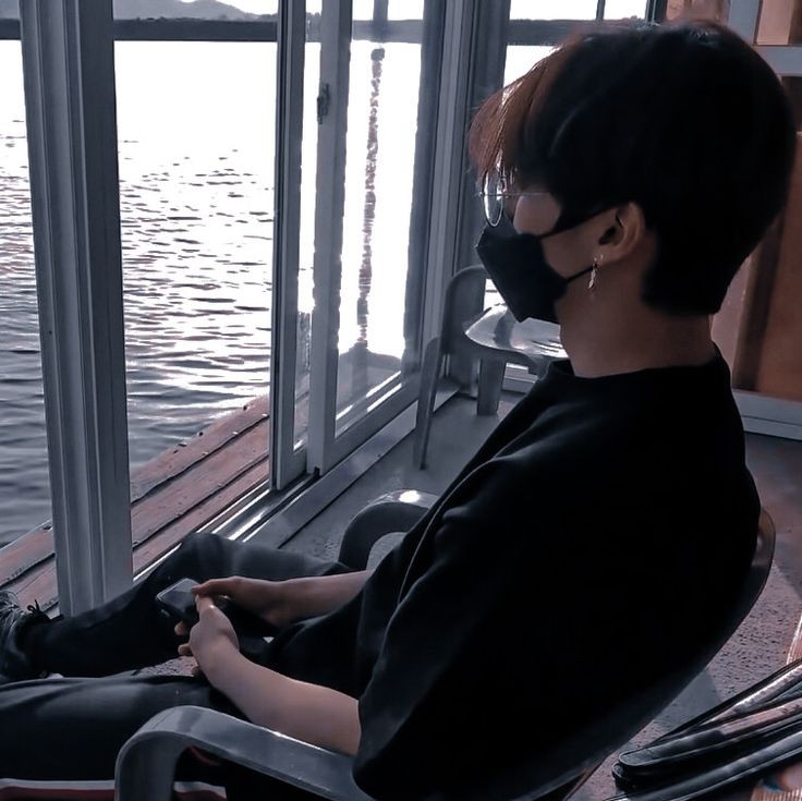 binadtrip's tweet photo. new acc but not in rp like and rt to be moot !! i need friends so, please be my friend. :D https://t.co/a0J0C91CKK