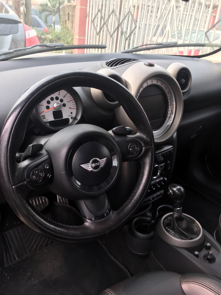 OrcbLimited's tweet image. Mini Cooper, 2012 model Tokunbo, price: 5.8m but negotiable, if interested call 08180910184