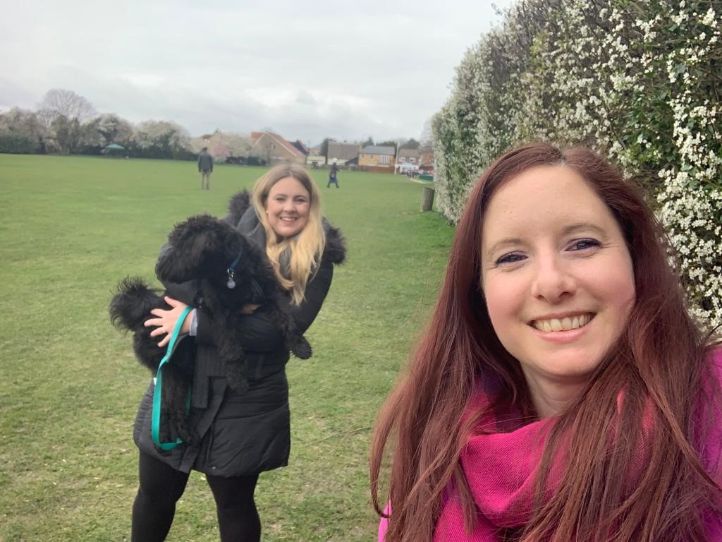MeetCambridge's tweet photo. Team MC &amp; Friends have now clocked up a grand total of 607km in the @RunEveryone @CambridgeHalfUK  for @cpslmind 👟🏅
Here is Leah &amp; Laura who met for a socially distanced walk &amp; added another 4km to the total👏 Any donations would be greatly appreciated:
https://t.co/G093JRhsOI https://t.co/HvJW2zOEwX