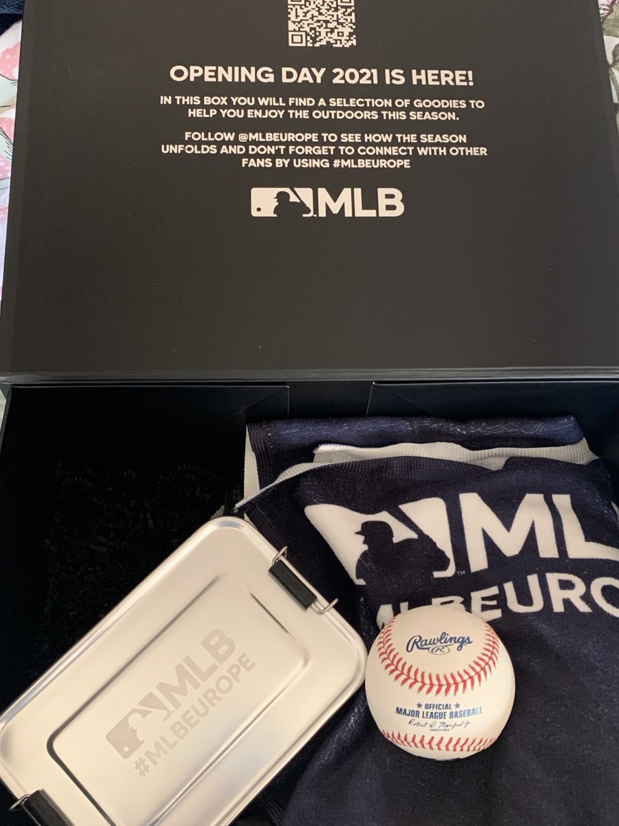 DodgersInTheUK's tweet photo. Many thanks to @MLBEurope for the care package we received! We’re gonna share the love and pass on the baseball to one of our followers in the UK or mainland Europe. Simply, like this message, RT and reply with your favourite Dodgers moment! #MLBEurope https://t.co/Y4DEpvWniC