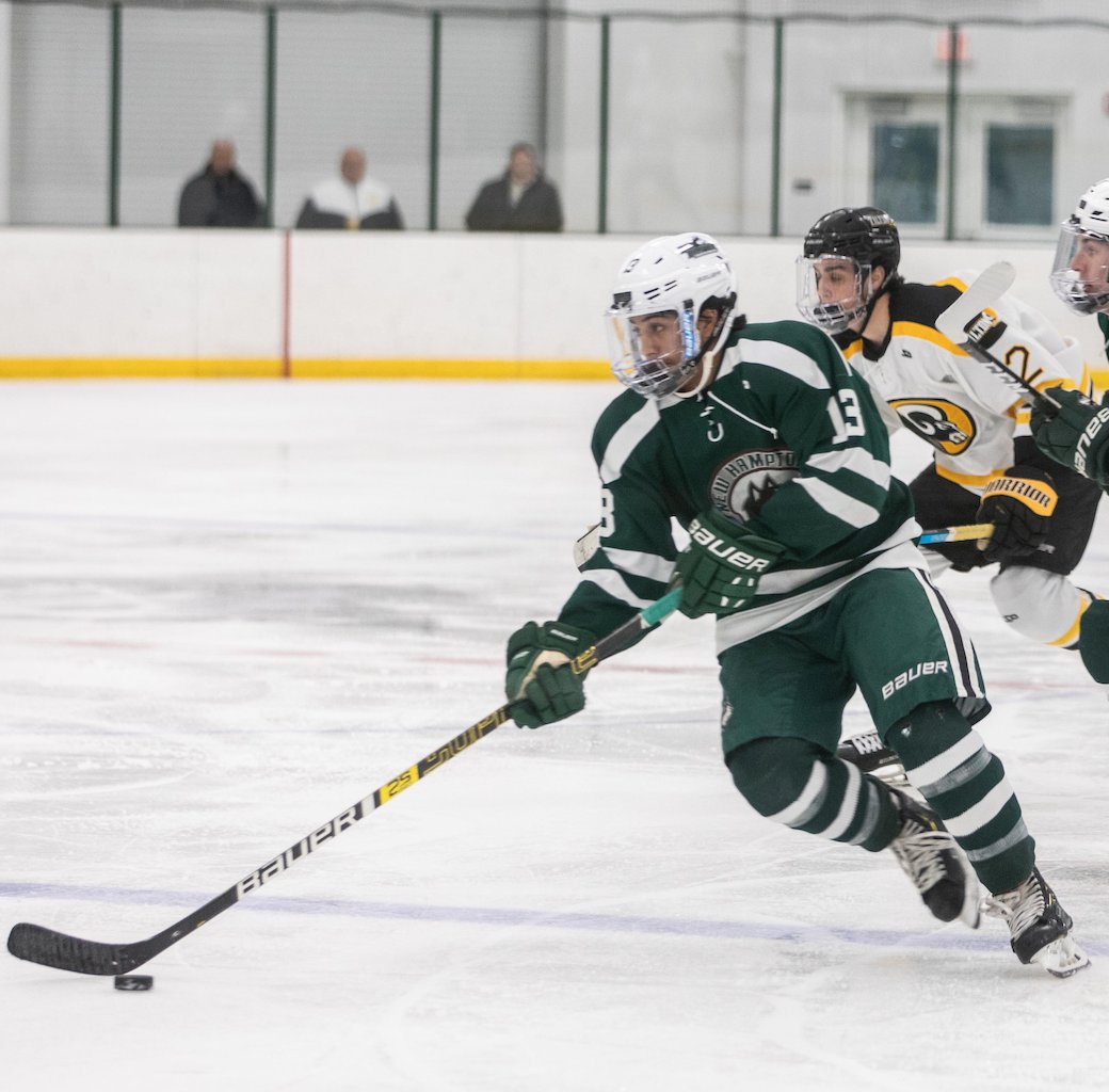 NHShuskyhockey's tweet photo. Ronny Paragallo (Captain)
Huntington, NY
48 games played: 17 goals, 27 assists for 44 points.
Thank you Ronny for being a great leader who brought energy and jump every time he was on the ice! You will be missed. Ronny is undecided on next season. https://t.co/MJwGFmNnEE
