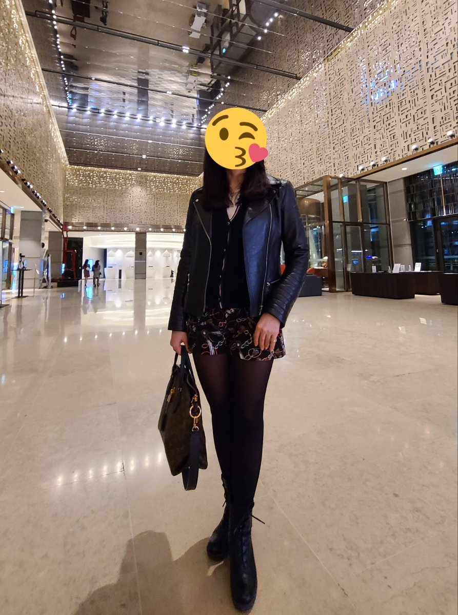 퇴근길 와이프. 귀찮아서 뽀샵은 안하고 올림.