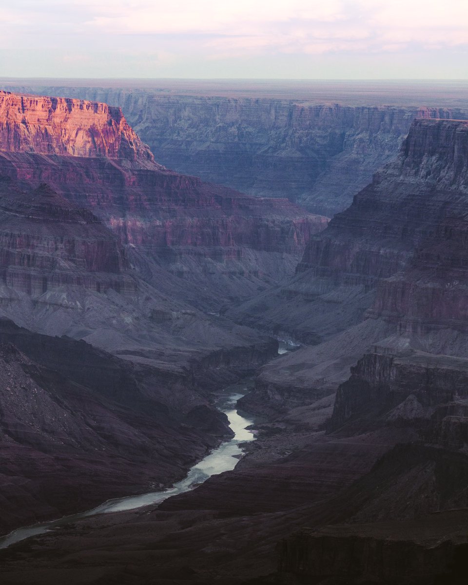 inthemeadow's tweet photo. standing on the edge of everything https://t.co/ew7IfW4uF0