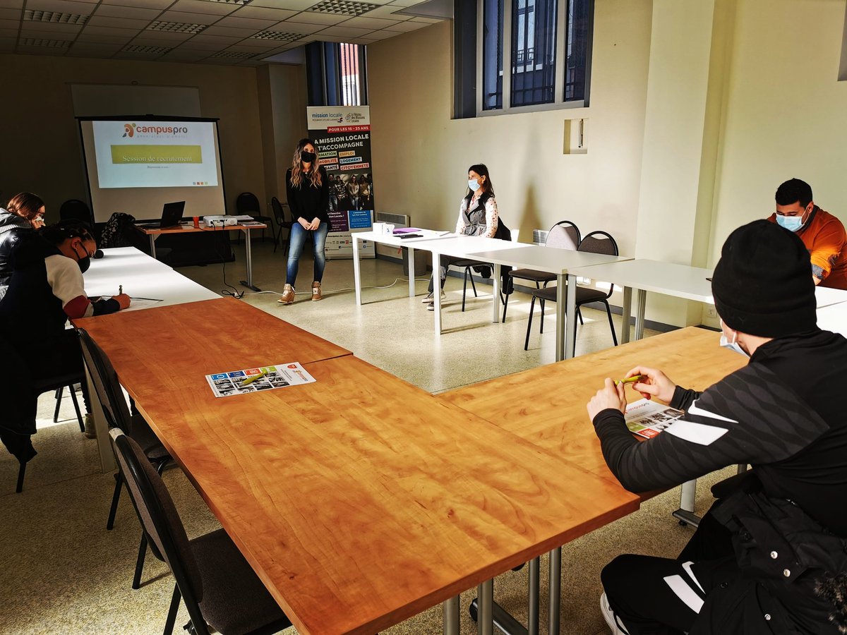 Recrutement avec <a href="/campuspro/">Campus Pro</a> ce matin à la <a href="/misslocrbx/">Mission Locale RBX</a>.
Tu aimes le commerce, la restauration, les métiers de bouche, la qualité sécurité et environnement ? Viens te former en alternance du CAP au BAC+4! 
2eme session prévue en mai, + d'infos bientôt sur mlroubaix.com 😉