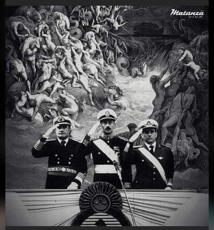 MatanzaViva's tweet photo. Nunca más la desmovilización, la rosca y toda especulación electoral. 
Plantemos revolución y no arbolitos para la tele, esa revolución q soñaron 30.000 compañer@s desaparecid@s. De todos ustedes no nos olvidamos, no los perdonamos y tampoco 
nos reconciliamos. Ustedes #NuncaMás https://t.co/3l5U0bJmBA