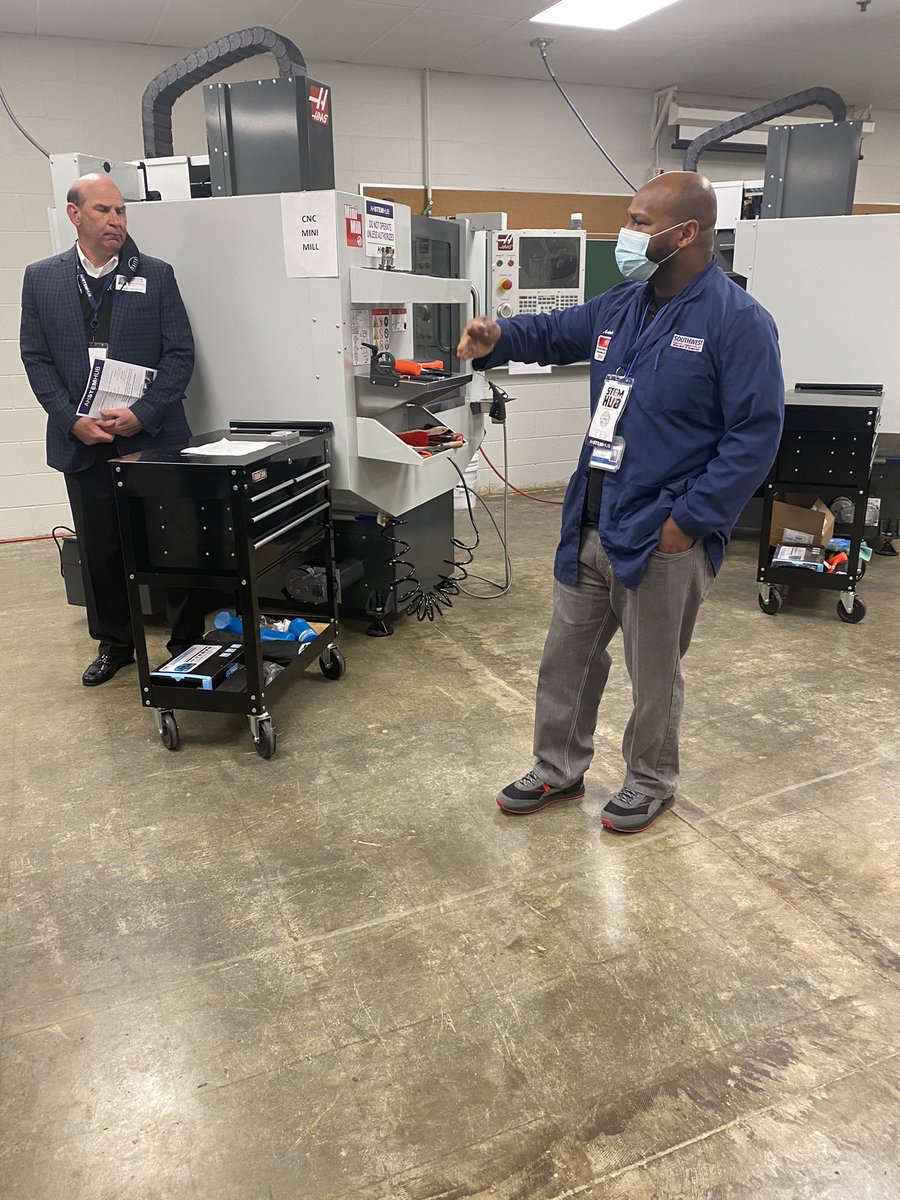 Kenderek Harris tweet media