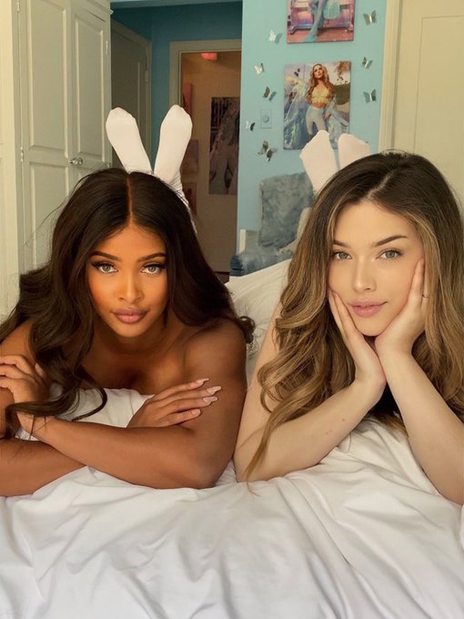 On set with @heysummermag and @_imdarkphoenix_ 🥵🔥 https://t.co/StTv2O7wqE<a class="tags" target="_blank" title="On Twitter" href="/?out=eyJ0eXAiOiJKV1QiLCJhbGciOiJIUzUxMiJ9.eyJpYXQiOjE3MjA1MjAyMzcsImlzcyI6InR3cG9ybnN0YXJzLmNvbSIsIm5iZiI6MTcyMDUyMDIzNywiZXhwIjoxNzUyMDU2MjM3LCJyZWRpcmVjdF91cmwiOiJodHRwczovL3R3aXR0ZXIuY29tL2hleXN1bW1lcm1hZyJ9.hCPsNcviLhGVDCBUuCAJm50W86x6WRgHN_T6gChyQUxCfHlTAVQpIETWJu_2YMvoKk8R67DEEphNV4YX5mhdJw">@heysummermag</a><a class="tags" target="_blank" title="On Twitter" href="/?out=eyJ0eXAiOiJKV1QiLCJhbGciOiJIUzUxMiJ9.eyJpYXQiOjE3MjA1MjAyMzcsImlzcyI6InR3cG9ybnN0YXJzLmNvbSIsIm5iZiI6MTcyMDUyMDIzNywiZXhwIjoxNzUyMDU2MjM3LCJyZWRpcmVjdF91cmwiOiJodHRwczovL3R3aXR0ZXIuY29tL19pbWRhcmtwaG9lbml4XyJ9.kHYFNHxdojpqr_TWORugekwgpQYopGTXHAlQZ-t1OMUngd6sj2CE8TT9OLqysLmfpZWiInS0X6QjDMLLQw38vw">@_imdarkphoenix_</a>