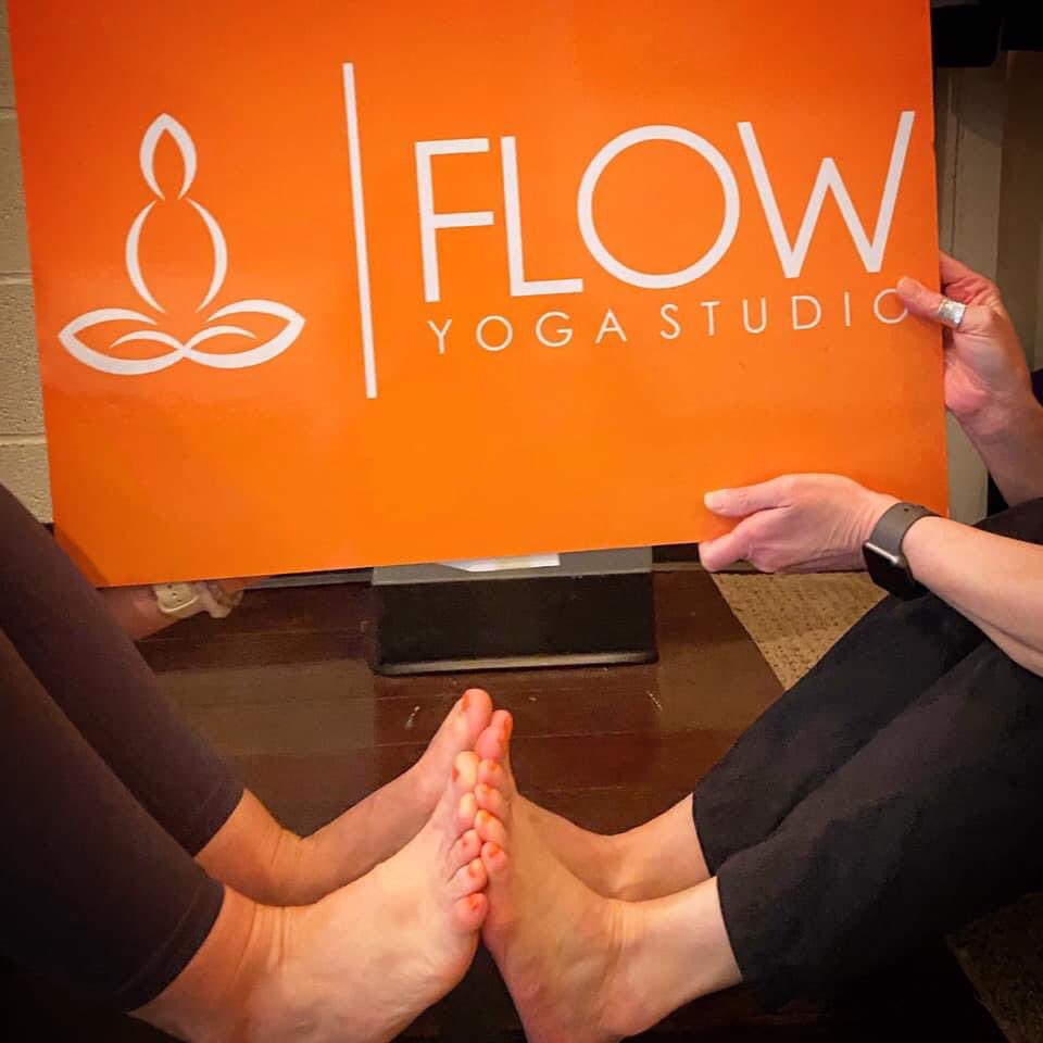 adina_kelman's tweet photo. When u match the color of ur nail polish 2 ur studio, u know it’s love 🧡 come see what all the magic 🪄 is about @FLOWyogaNJ HHK 2nite 5:30 pm #yoga #yogapractice #yogagirl #yogalife #yogateacher #Health #movementthatinspires #breathecontrol #life #lifestyle #SoulWorker #spirit https://t.co/hU6nsWqk82