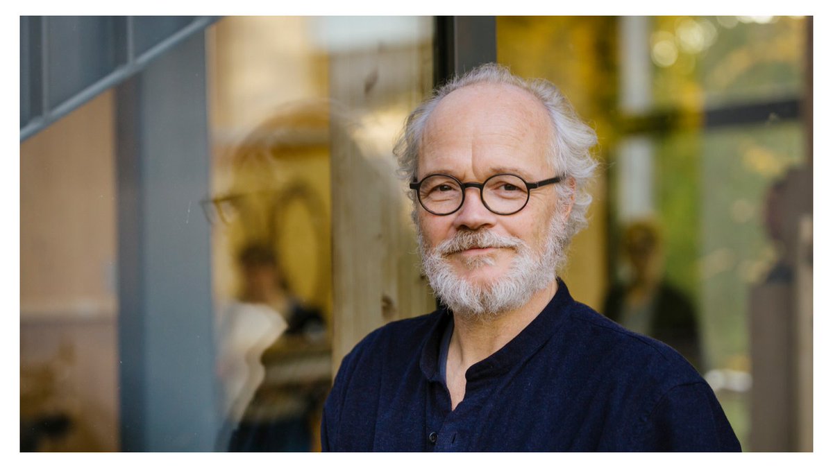 wwwalanusedu's tweet photo. Neugestaltung der Bonner #Rheinpromenade. Architektur-Professor und Experte für Stadtplanung Benedikt Stahl von der #AlanusHochschule berät die @BundesstadtBonn bei diesem Projekt. Mehr dazu im Interview auf unserer Website https://t.co/y3mRsPspM1
(Foto: Smilla Dankert) https://t.co/AyNrSULRHn