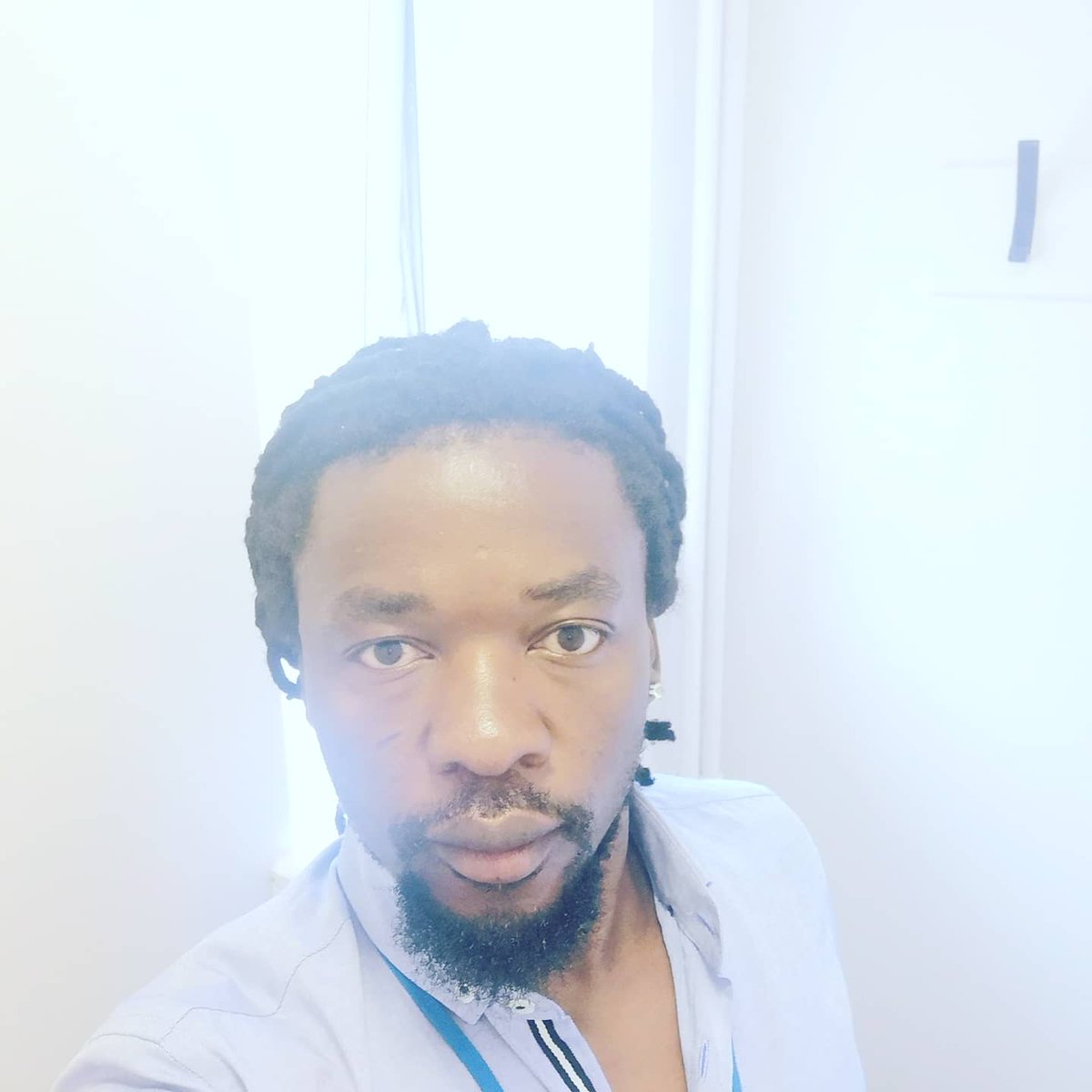 PrinceNdeh's tweet photo. #NewProfilePic https://t.co/RxzH6nYqeu