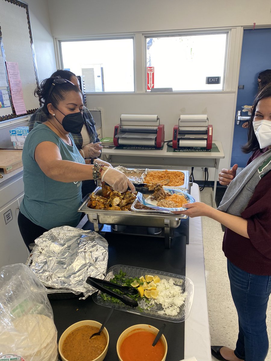 AcademyMonroe's tweet photo. Big thanks to Gonzalez Market for the amazing staff lunch!  Also, recognition to our Bilingual Community Liaison, Savina Dramitinos, for setting it up! https://t.co/T5CMHV9CcP