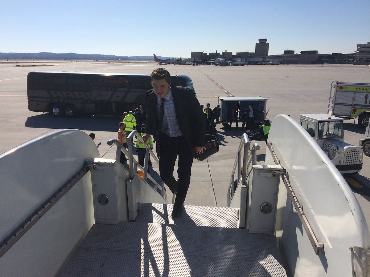 OmahaHKY's tweet photo. 📸 Flash back...2015. 

Old bull ⁦@J1R6⁩ hopping on for a little flight to South Bend. 

We all know how that turned out. 

#EveryoneForOmaha | #OmahaHKY https://t.co/eyNzhkK0lD