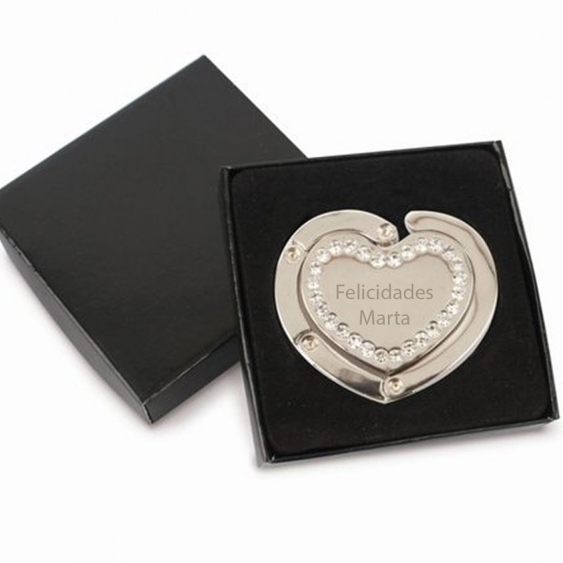 Novodistribucio's tweet photo. Coqueto y bonito 🧐es este #regaloparamujer en cualquier celebración 🥳. Cuelgabolsos presentado en caja y grabado a láser. ¡Me encanta! 🥰
Más info: https://t.co/K34FeRQgKi https://t.co/h8oSOy4oUZ