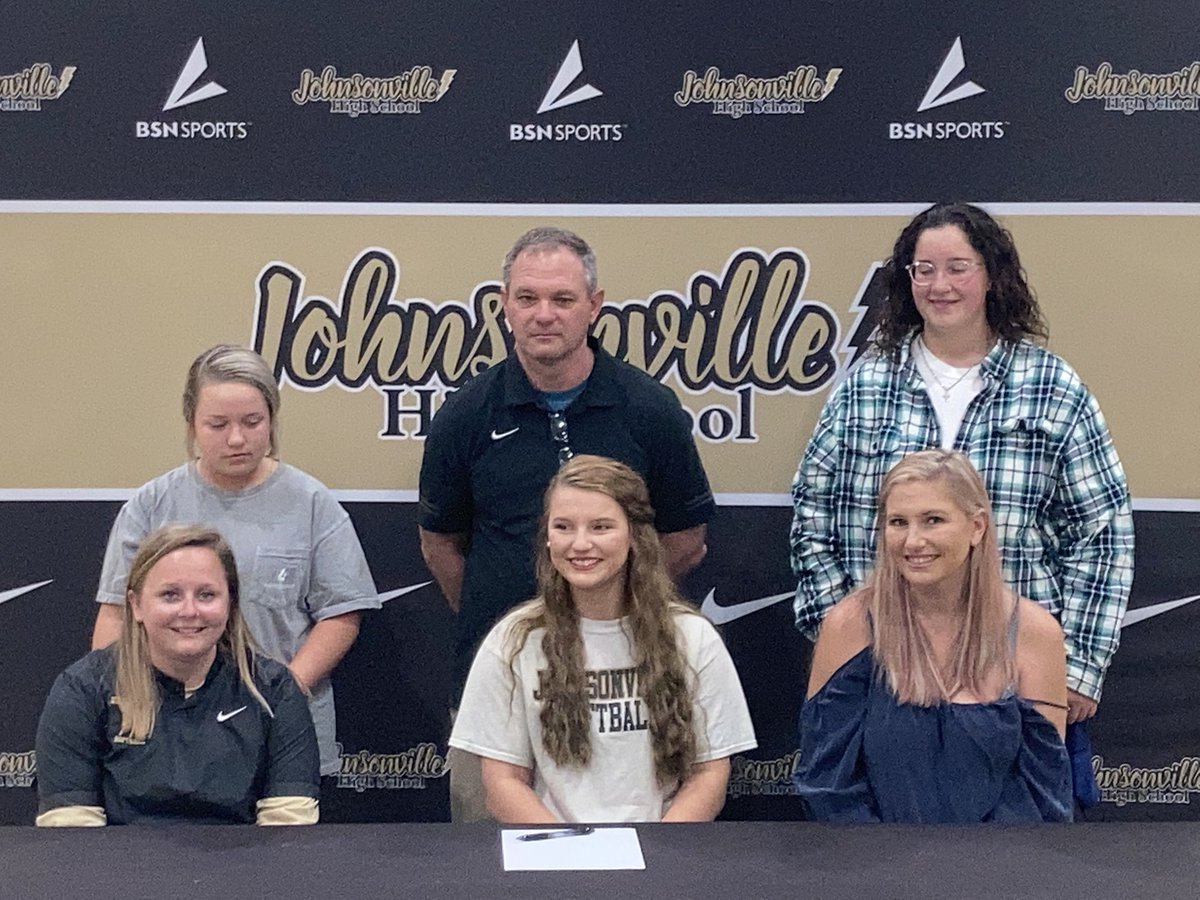 FlashesNation's tweet photo. Congratulations to Kinley Sutton on committing to play softball at Florence Darlington next year. https://t.co/2laWvgoZuH