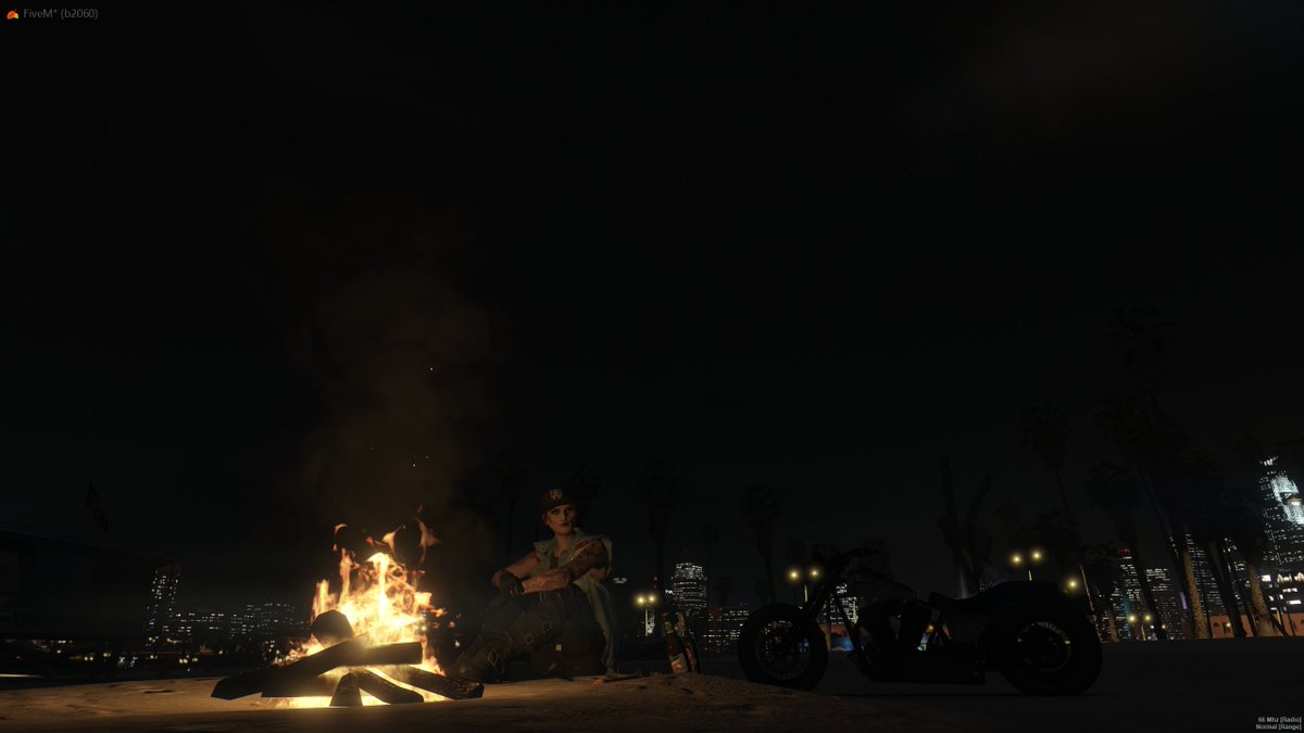 k3lly_Gaming's tweet photo. Kelly Caliber of #CaliberMC had time to just chill and relax on the beach down in Los Santos, which afforded a much needed break from the chaos of the city.  Loving life over at @New_Day_RP! https://t.co/SApO2HuMMA