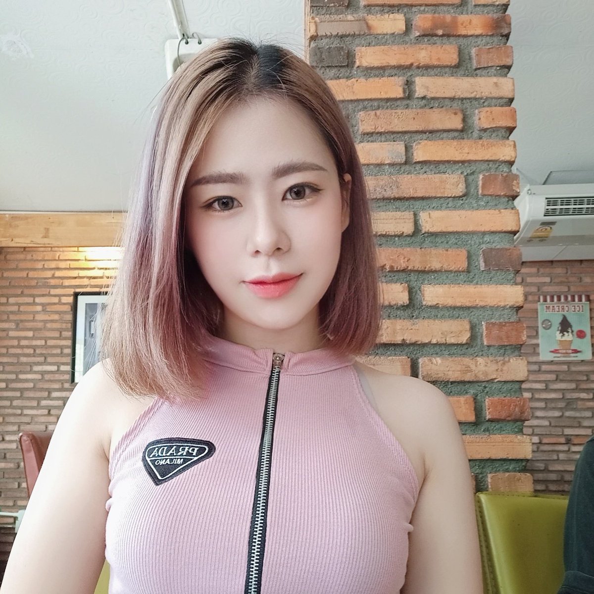PhimphornP's tweet photo. #NewProfilePic https://t.co/PxWigHr23C