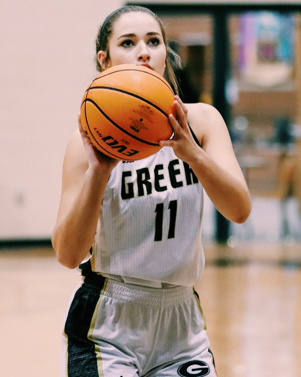 Lady Jackets Hoops tweet media