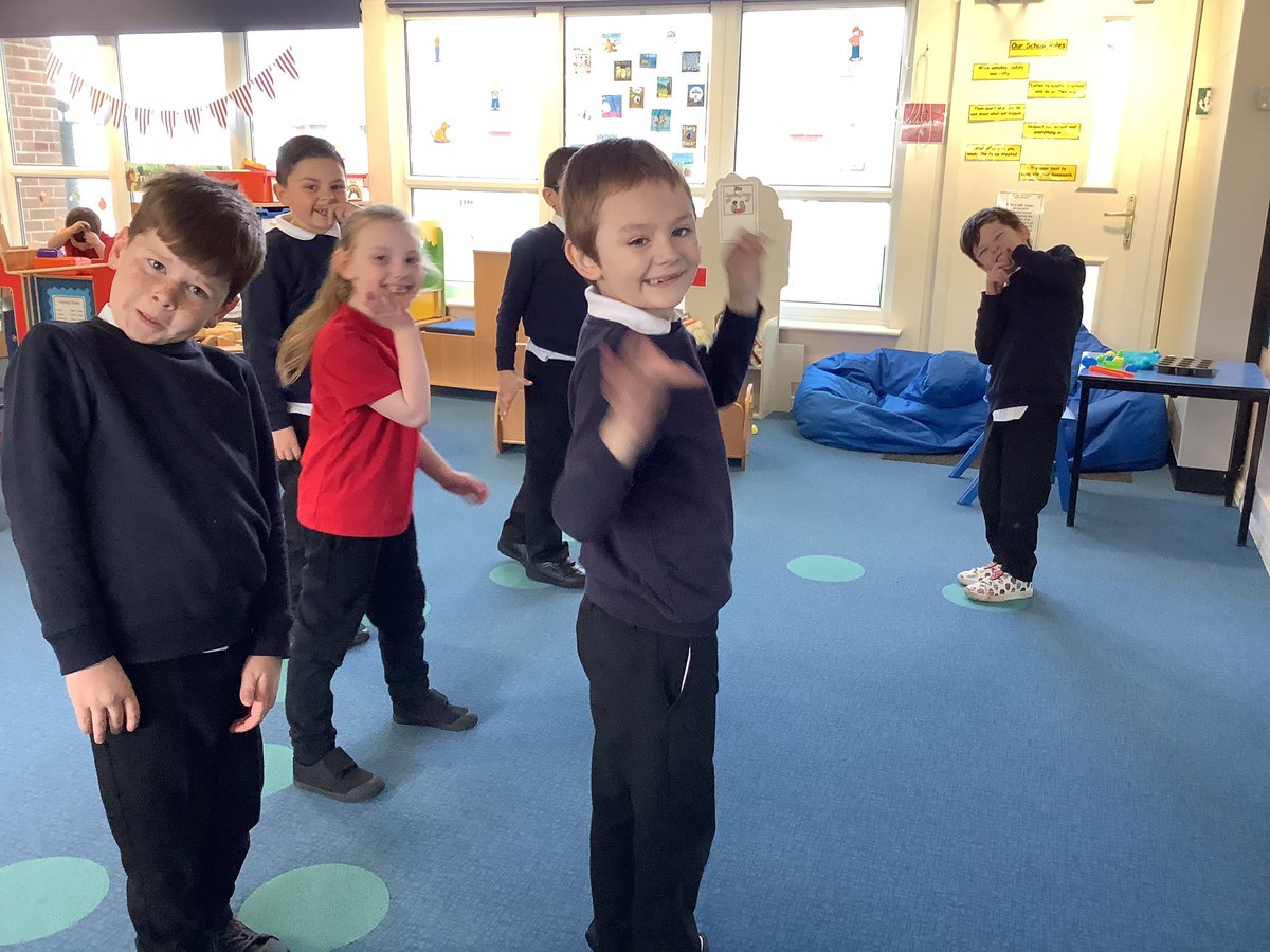 easterside_a's tweet photo. Class 10 took part in the @TeesValleySport Easter Challenges. They have done the Speed Bounce, Jumping Jacks and Spell Your Name Circuit. They have had lots of fun trying to improve their scores and be their best! #getteesvalleyactive #teesvalleyschoolgames #yourschoolgames https://t.co/inyomWtIgM