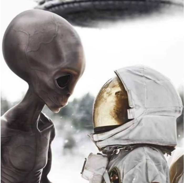 GemaLozan's tweet photo. 1.-INMINENTE COMUNICACIÓN OFICIAL SOBRE SERES EXTRATERRESTRES.
Un anuncio oficial de la administración Joe Biden en conjunto con La Agencia Espacial Federal Rusa Roscosmos, revelando la realidad de la vida extraterrestre es inminente. https://t.co/WRPJkRoynU