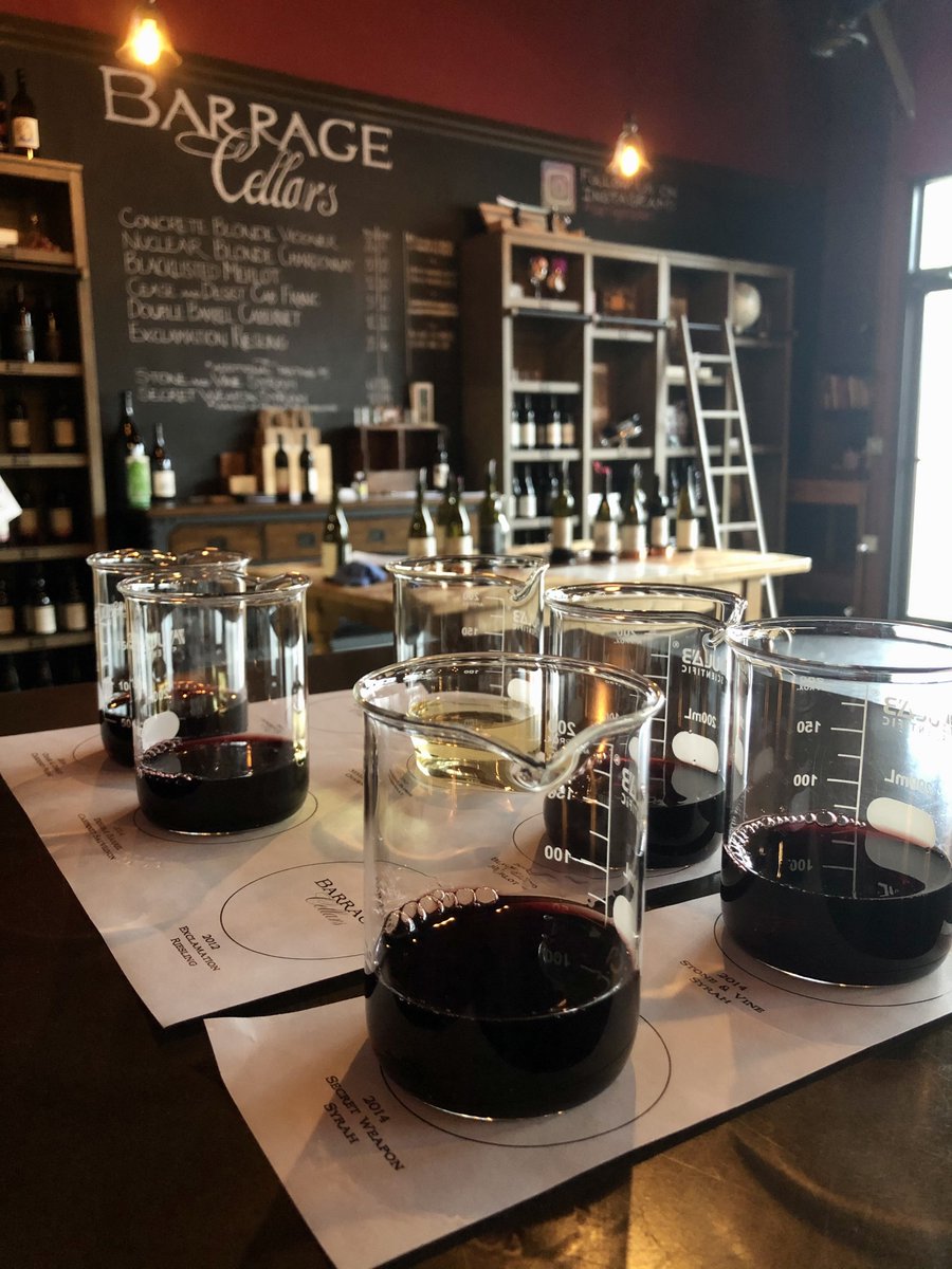Just one week left for #TasteWA monthlong promotions! ie: in-person guests at @BarrageCellars (pictured) receive wine club member status all month! Don't forget to use your @AlaskaAir Visa Signature® Card, the preferred card of Taste Washington. Details: tastewashington.org/month-long-pro…